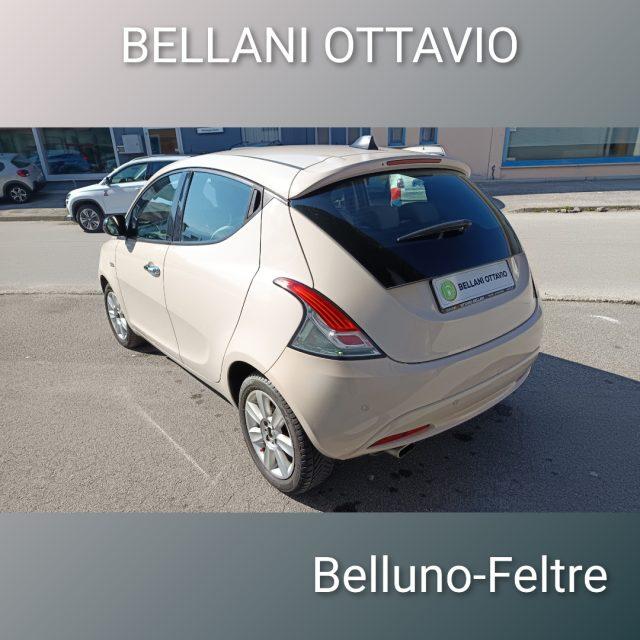 LANCIA Ypsilon 1.2 69 CV 5 porte Gold
