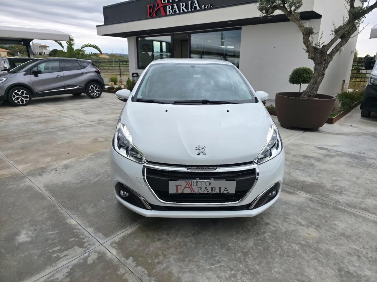 Peugeot 208 BlueHDi 100 S&S 5 porte Active