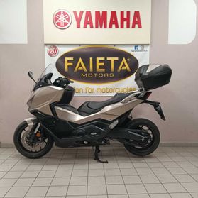 Honda Forza 750 - 2025