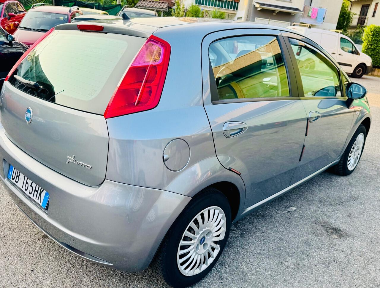 Fiat Grande Punto Grande Punto 1.3 MJT 75 CV 5 porte Dynamic