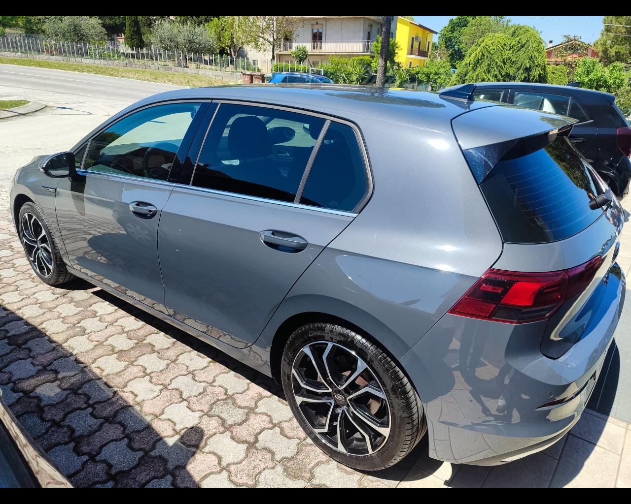 VOLKSWAGEN Golf 2.0 TDI 150 CV DSG 1st Edition Style