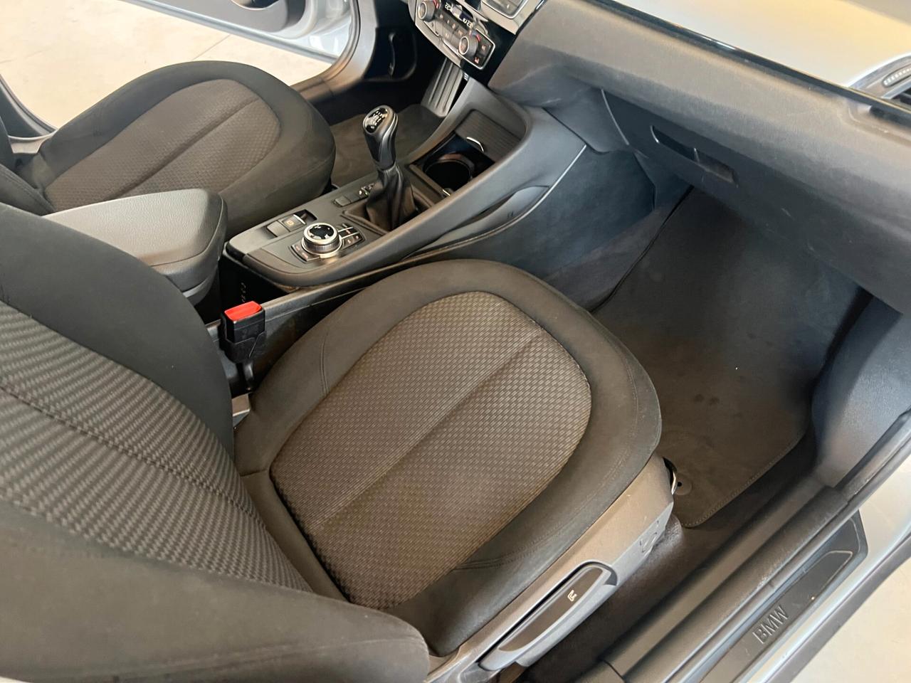 Bmw X1 sDrive16d Advantage ok neopatentati cambio manuale