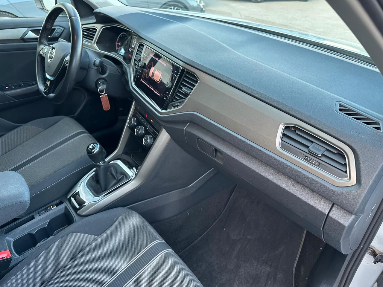 Volkswagen T-Roc 1.0 TSI R-Line 110cv - 2021