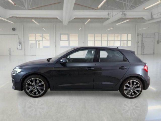 AUDI A1 citycarver 30 TFSI S tronic Admired