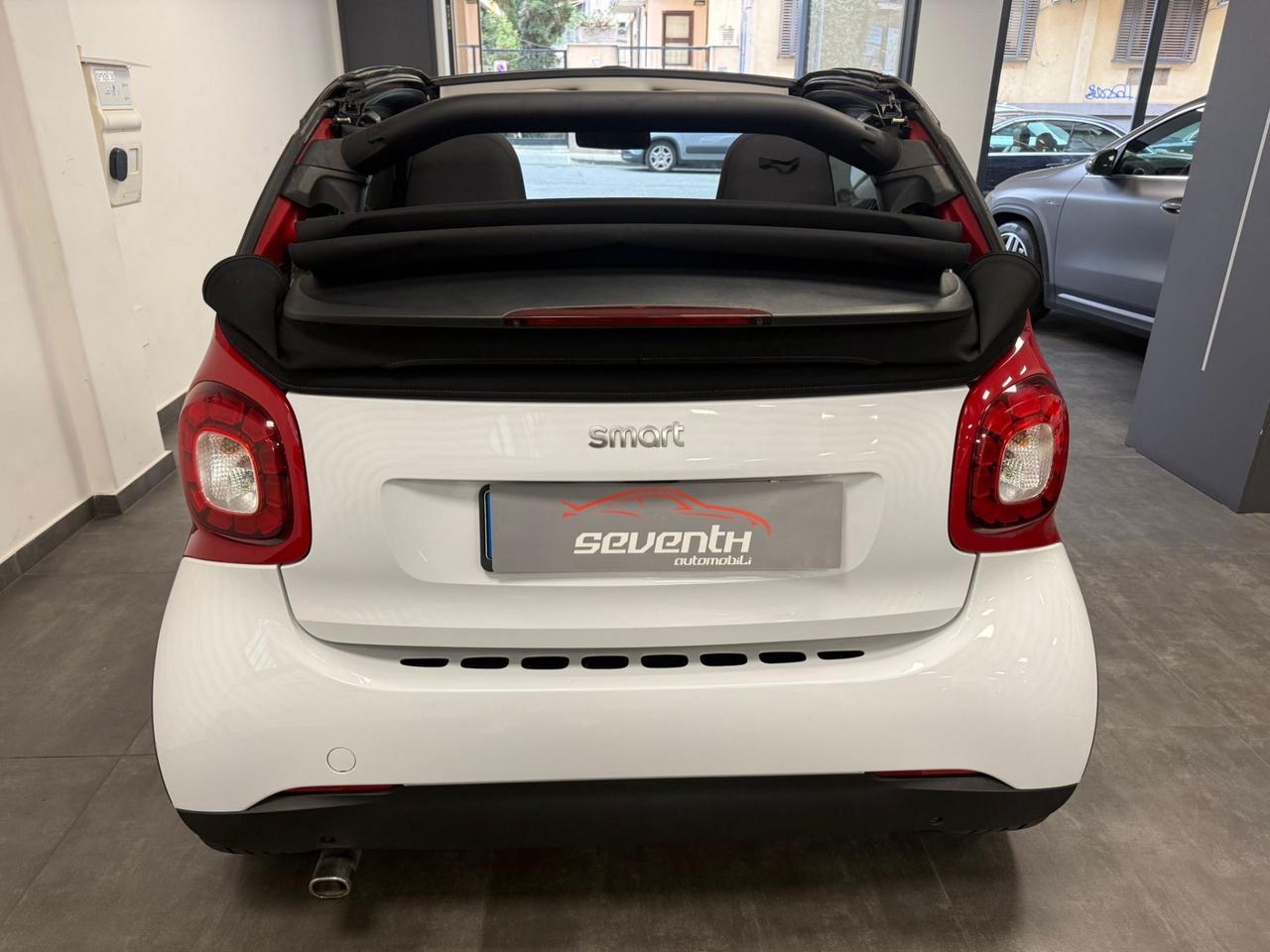 Smart ForTwo 70 1.0 twinamic Red & the city