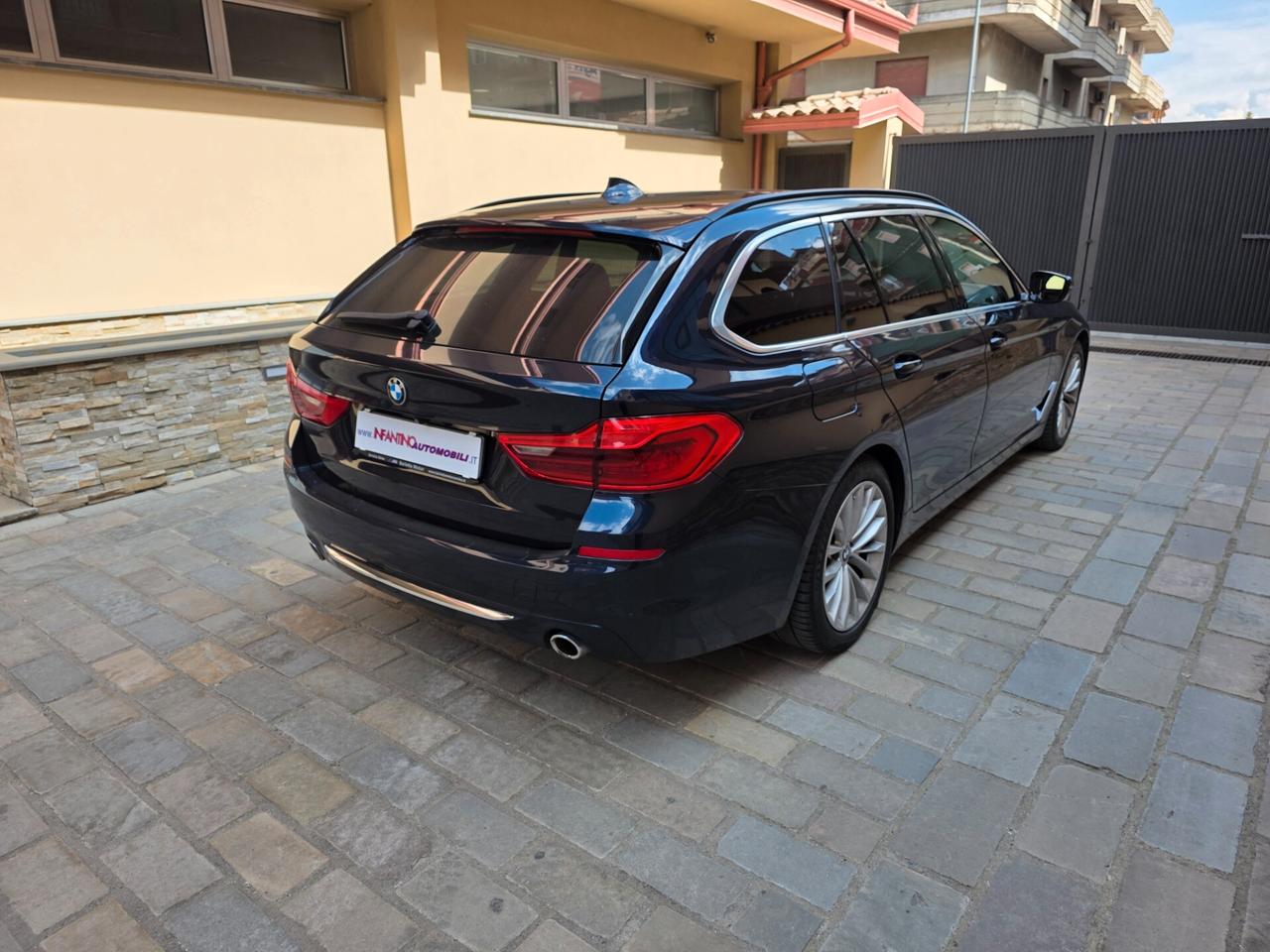Bmw 520 520d xDrive Luxury