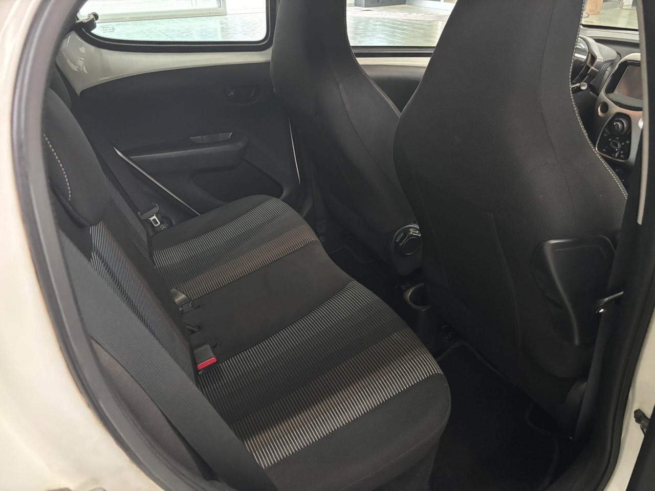 Peugeot 108 VTi 68 5 porte Allure