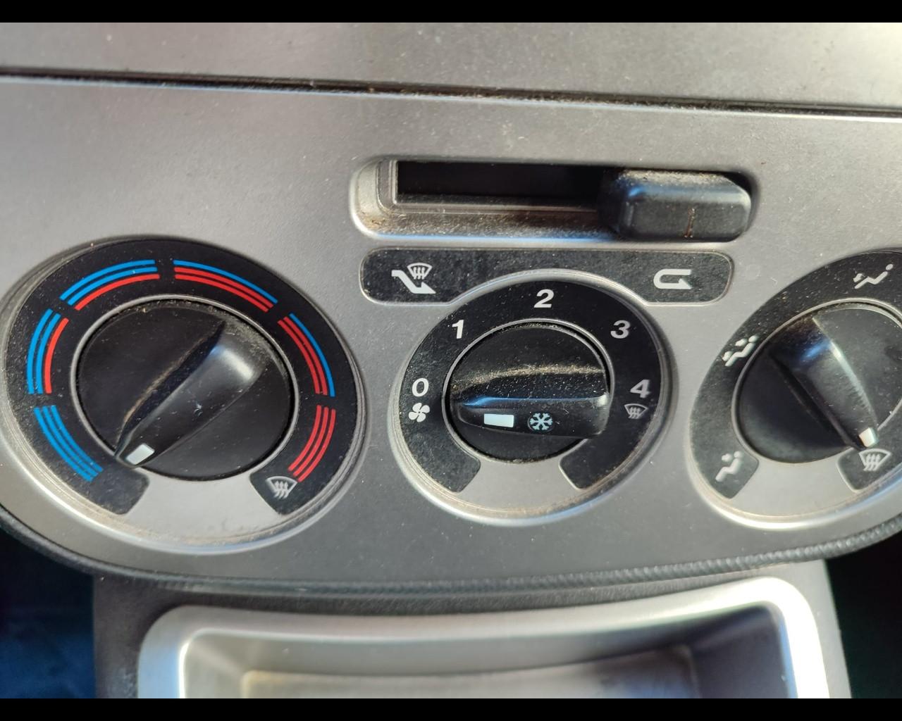 FIAT Qubo - QUBO 1.3 MJT 75 CV Dynamic