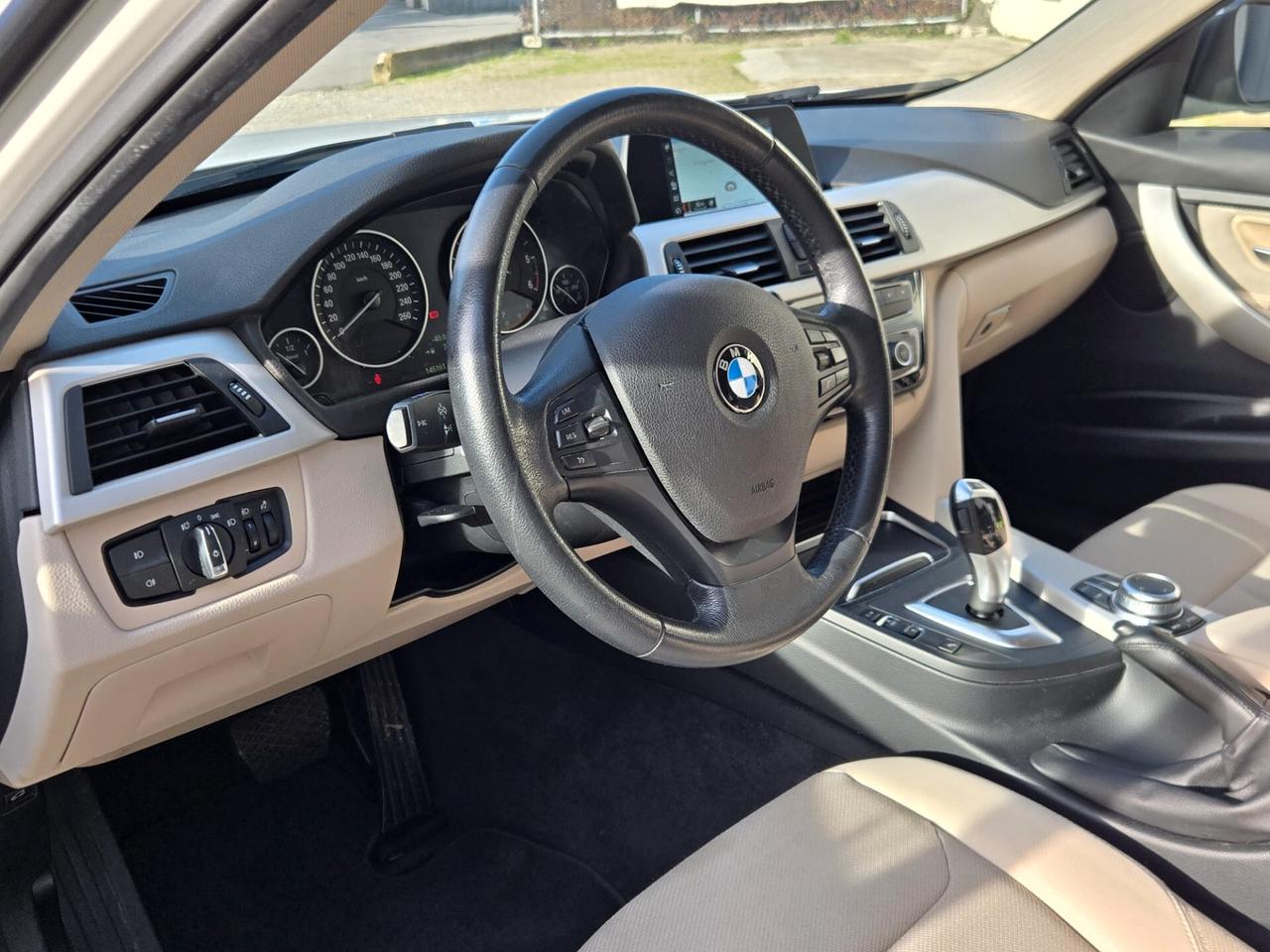 Bmw 320d xDrive Touring UNICO PROPR.