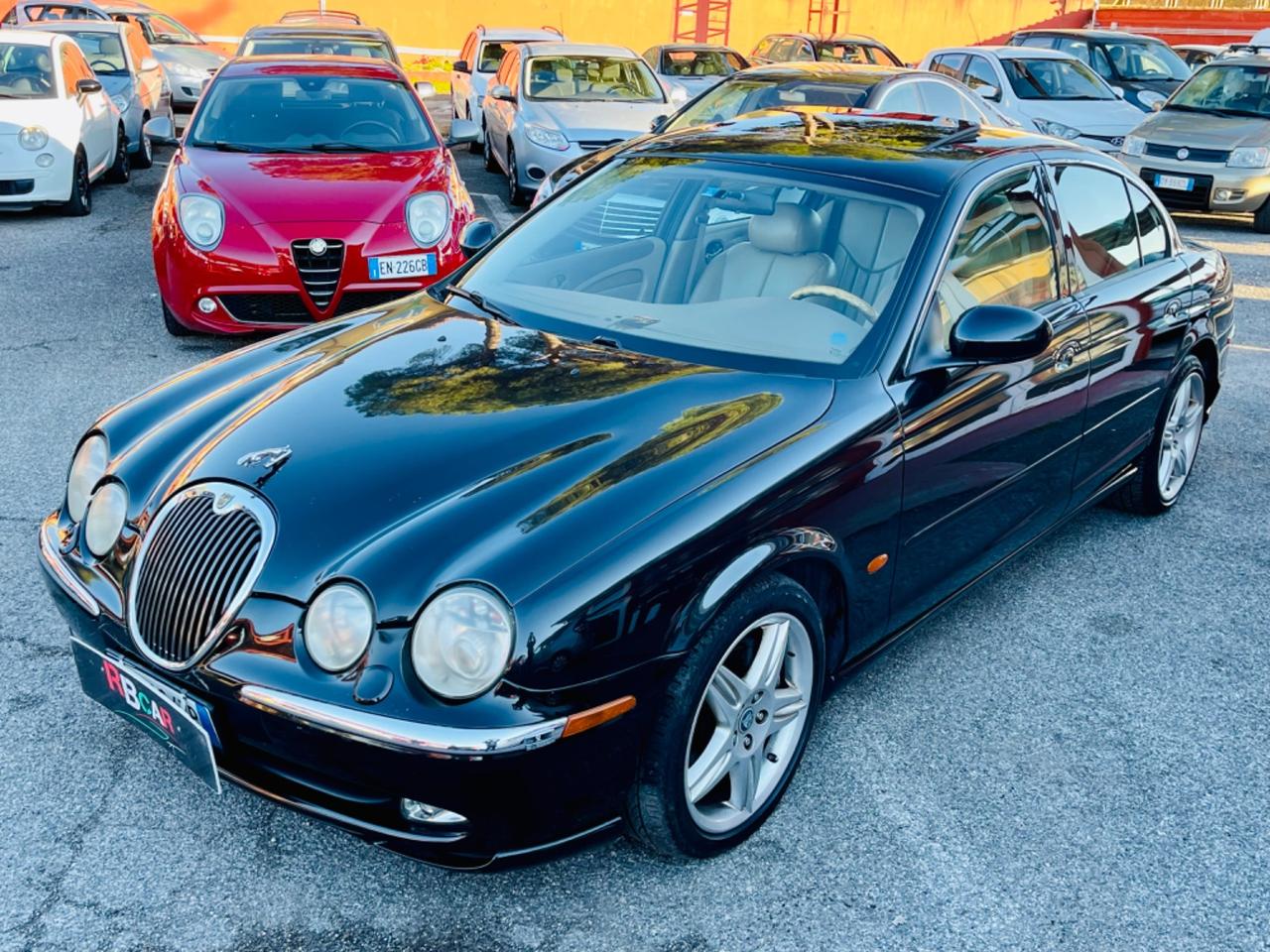 Jaguar S-Type 4.0 gpl