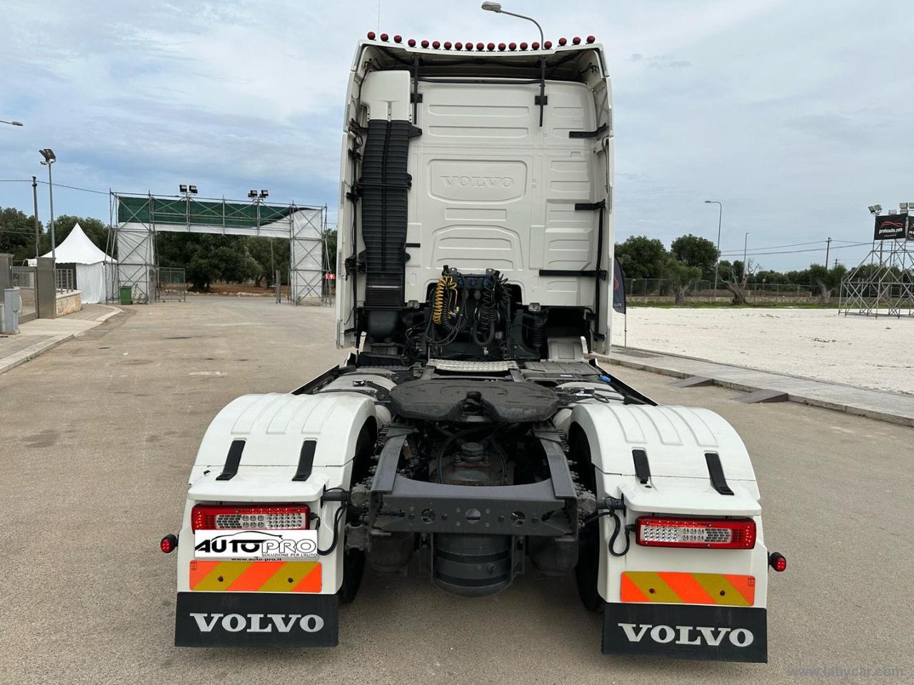 TRUCK VTA3T FH 500