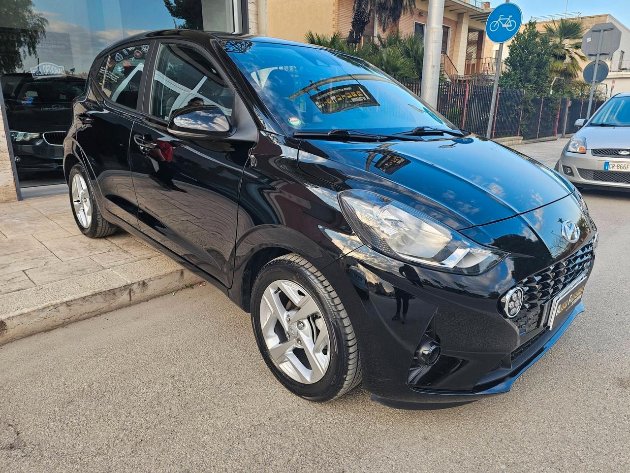 HYUNDAI 1.0 MPI 67CV TECH CONNECT PACK FULL
