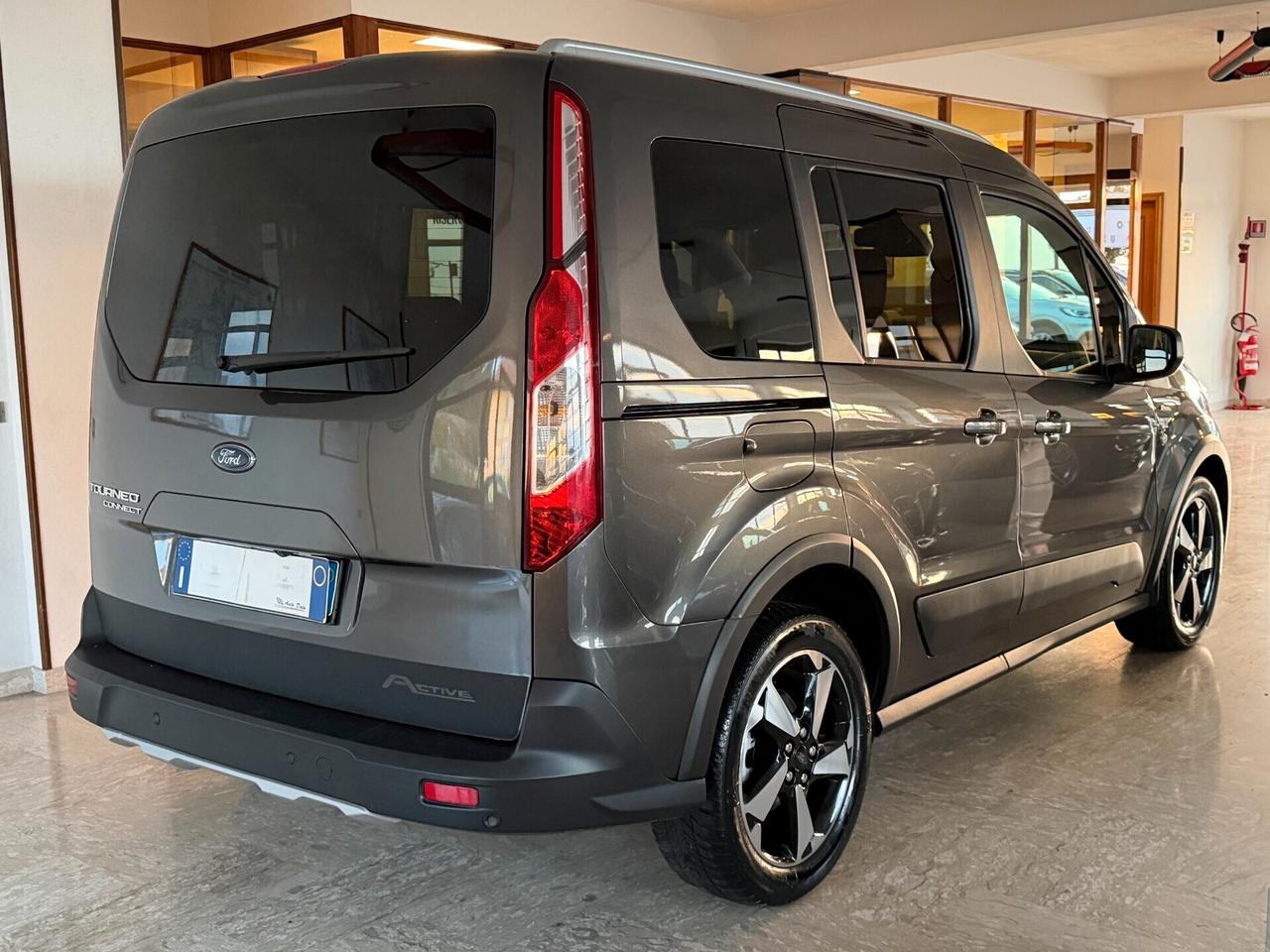 Ford Tourneo Connect 1.5 TDCI 120 cv. ACTIVE (Nav)