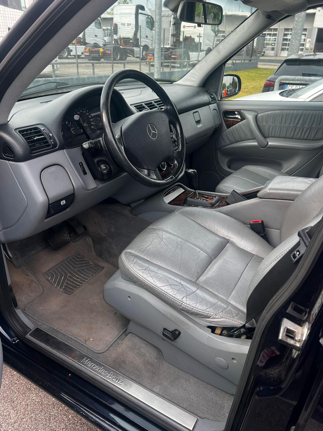 Mercedes-benz ML 270 turbodiesel cat CDI Classic
