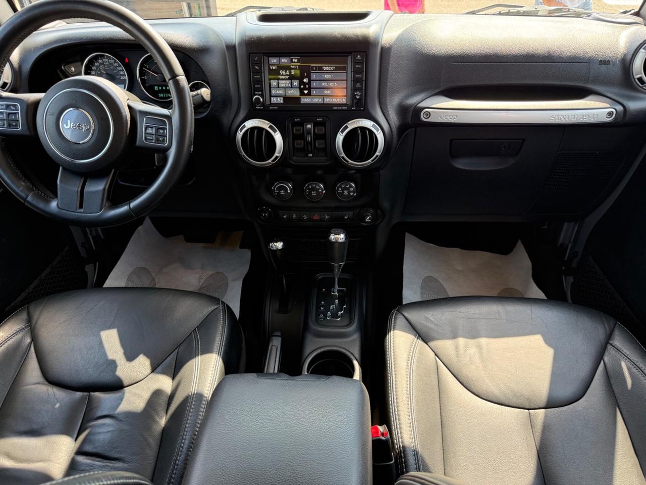 Jeep Wrangler Unlimited 2.8 CRD DPF Sahara Auto
