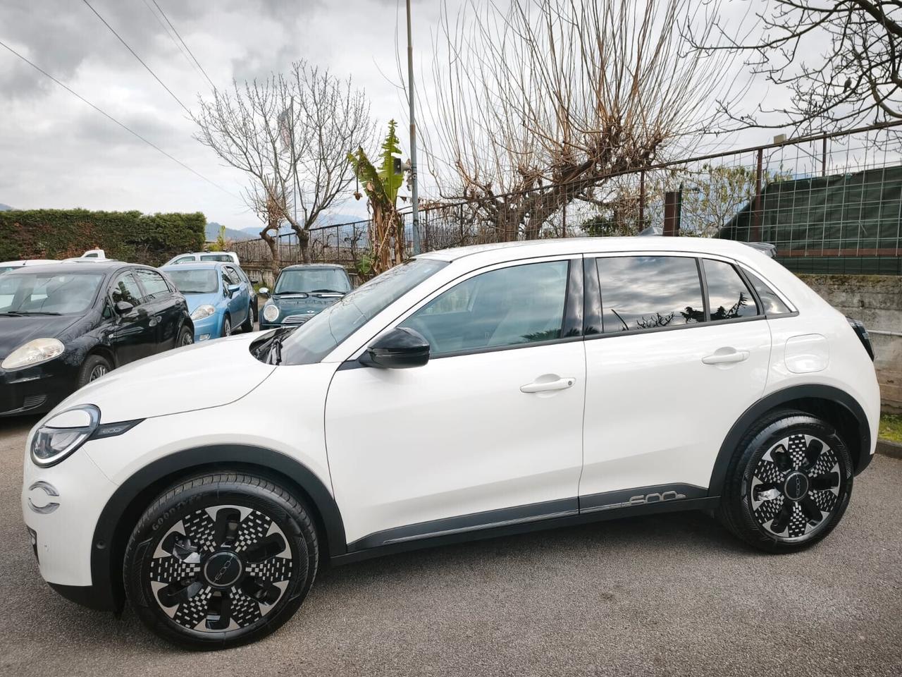 Fiat 600 Hybrid 110 CV DCT MHEV La Prima