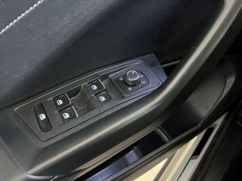 Volkswagen T-Roc T-Roc 1.0 TSI R-Line