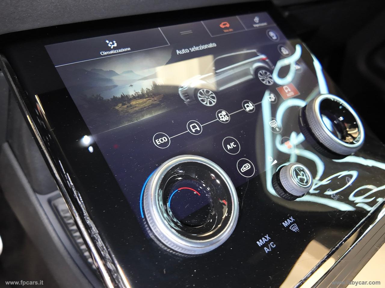 LAND ROVER RR Evoque 2.0D L.Flw 150 AWD R-Dyn.HSE