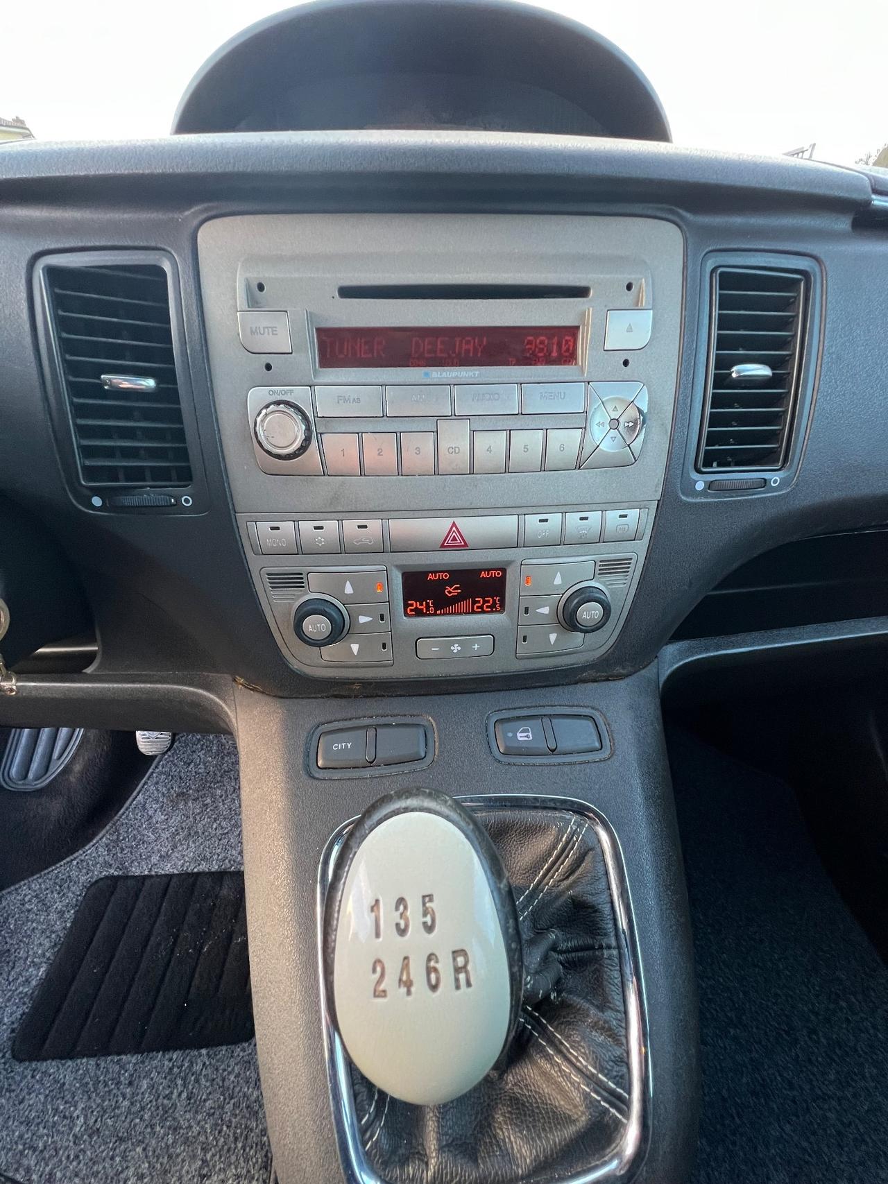 Lancia MUSA 1.4 16V Poltrona Frau