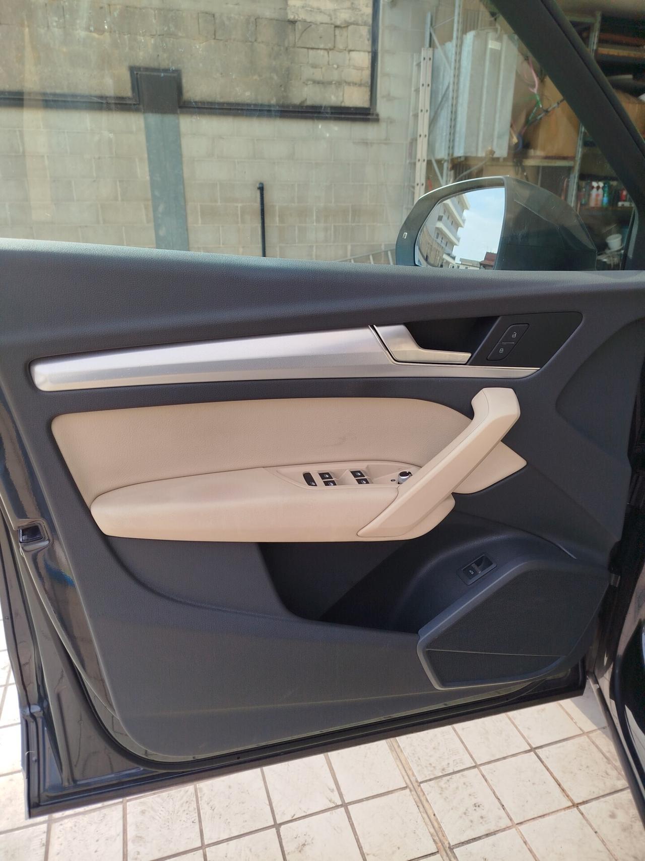 Audi Q5 2.0 TDI 190 CV quattro S tronic Design