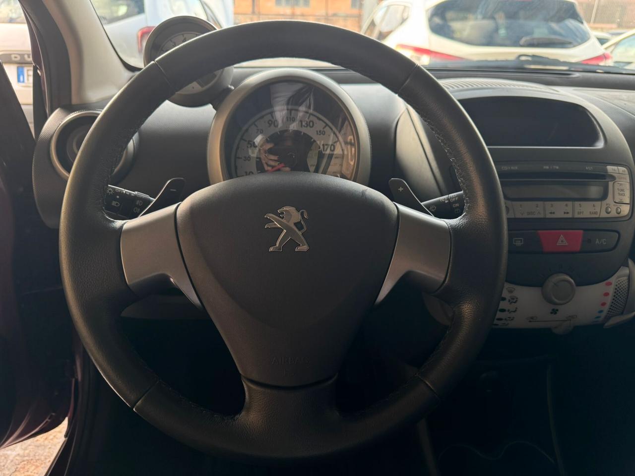 Peugeot 107 1.0benzina CAMBIO AUTOMATICO