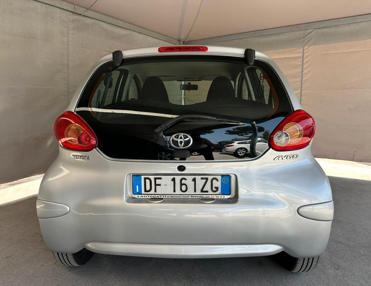 Toyota Aygo 1.0 12V VVT-i 5 porte Sol