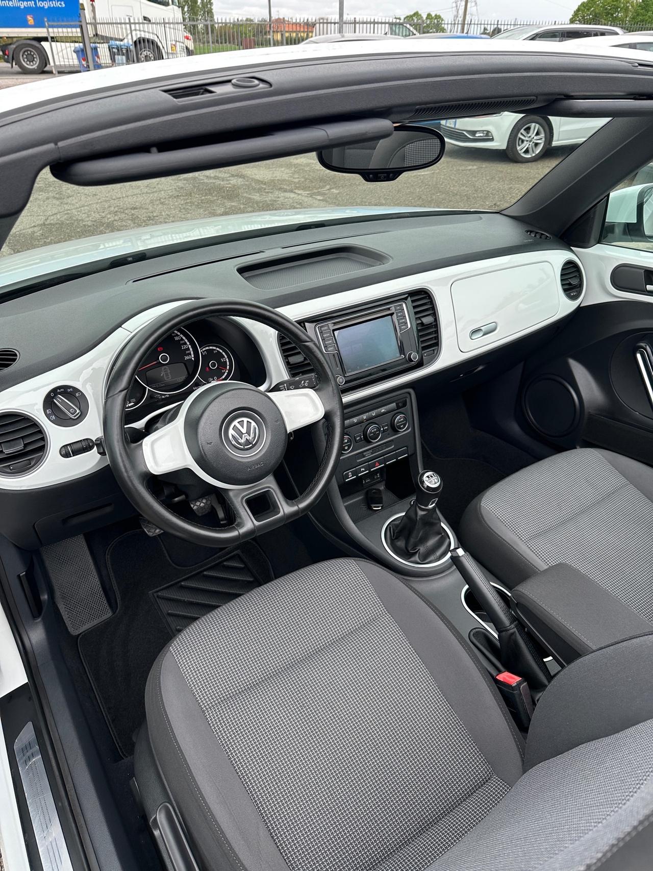 Volkswagen Maggiolino Cabrio 2.0 TDI Design BlueMotion Technology - 2016