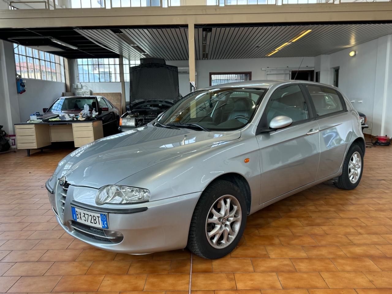 Alfa Romeo 147 1.6 TS - Uniprop. - Prima vernice