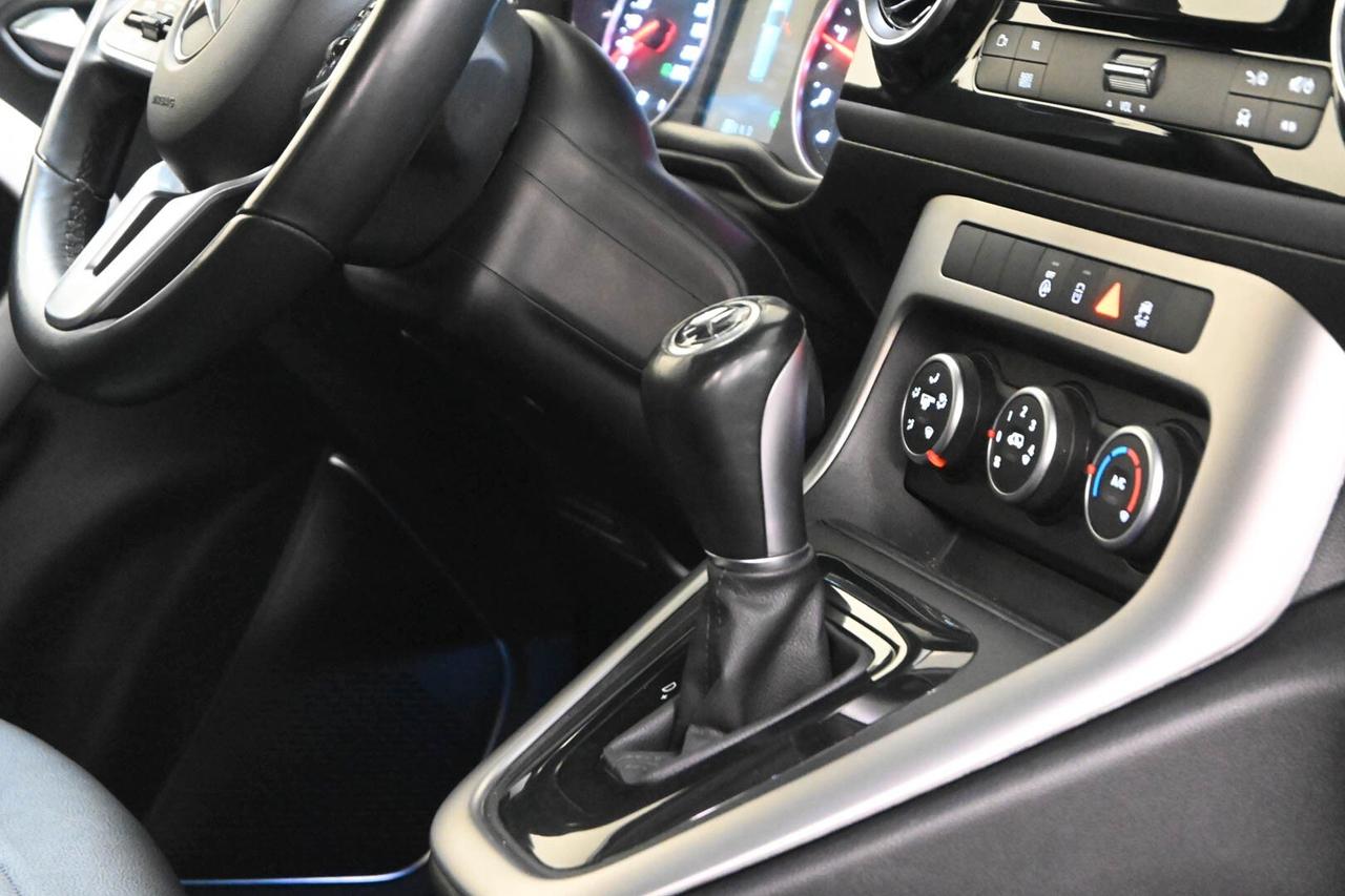 MERCEDES Classe T (2022-->) T 180d Premium