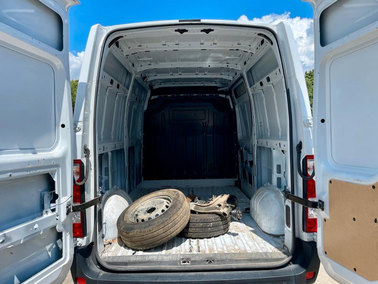 RENAULT MASTER 150 CV L2H2 - EURO 6 - 2023**VEICOLO INCIDENTATO***