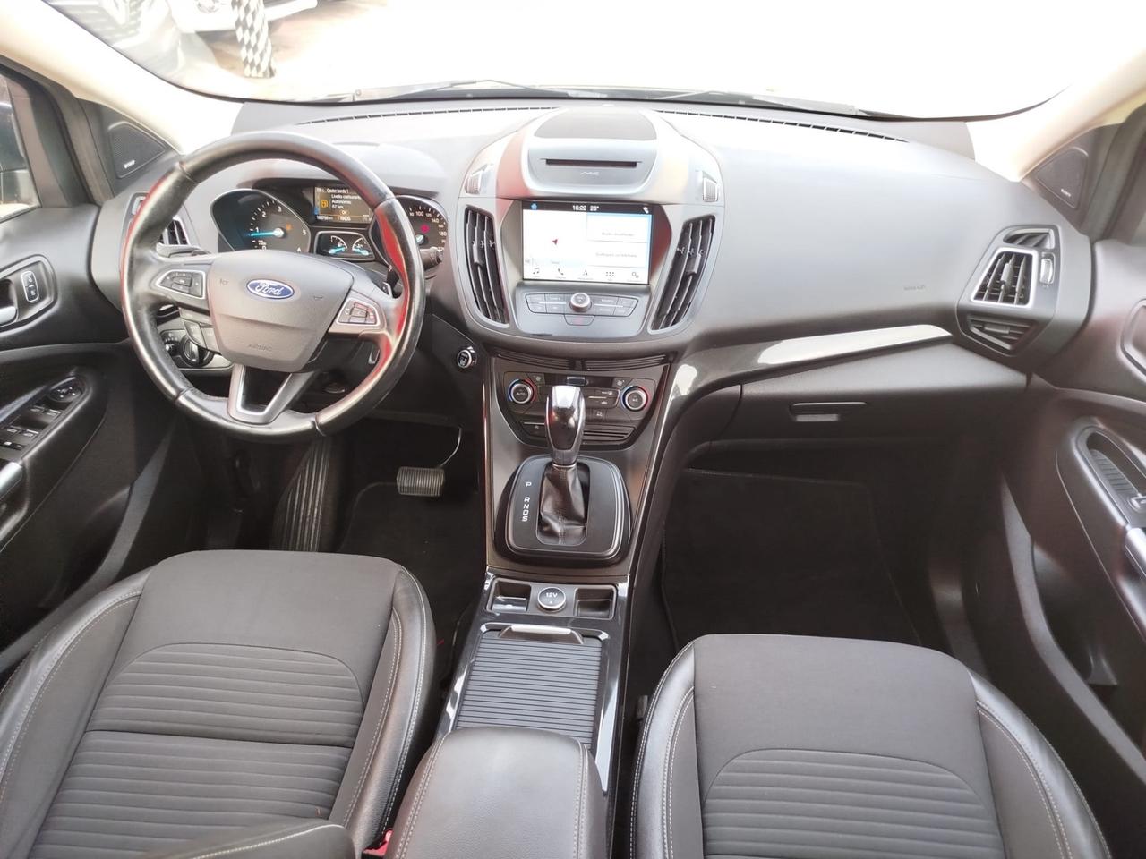 Ford Kuga 1.5 TDCI 120 CV S&S 2WD Powershift ST-Line