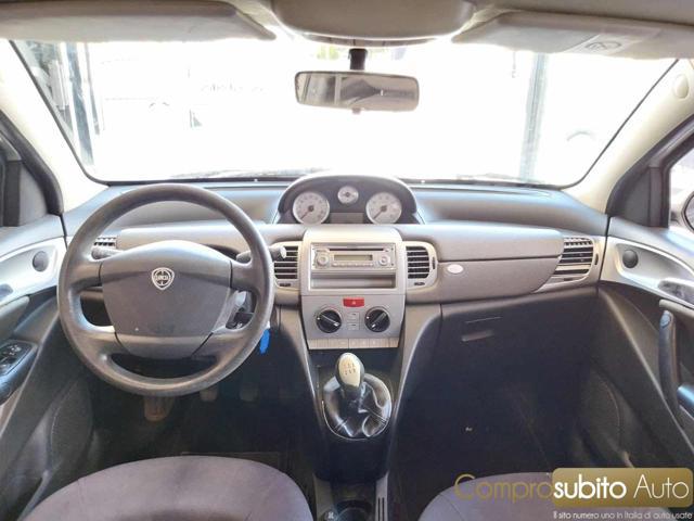 LANCIA Ypsilon 1.3 MJT 75 CV Oro