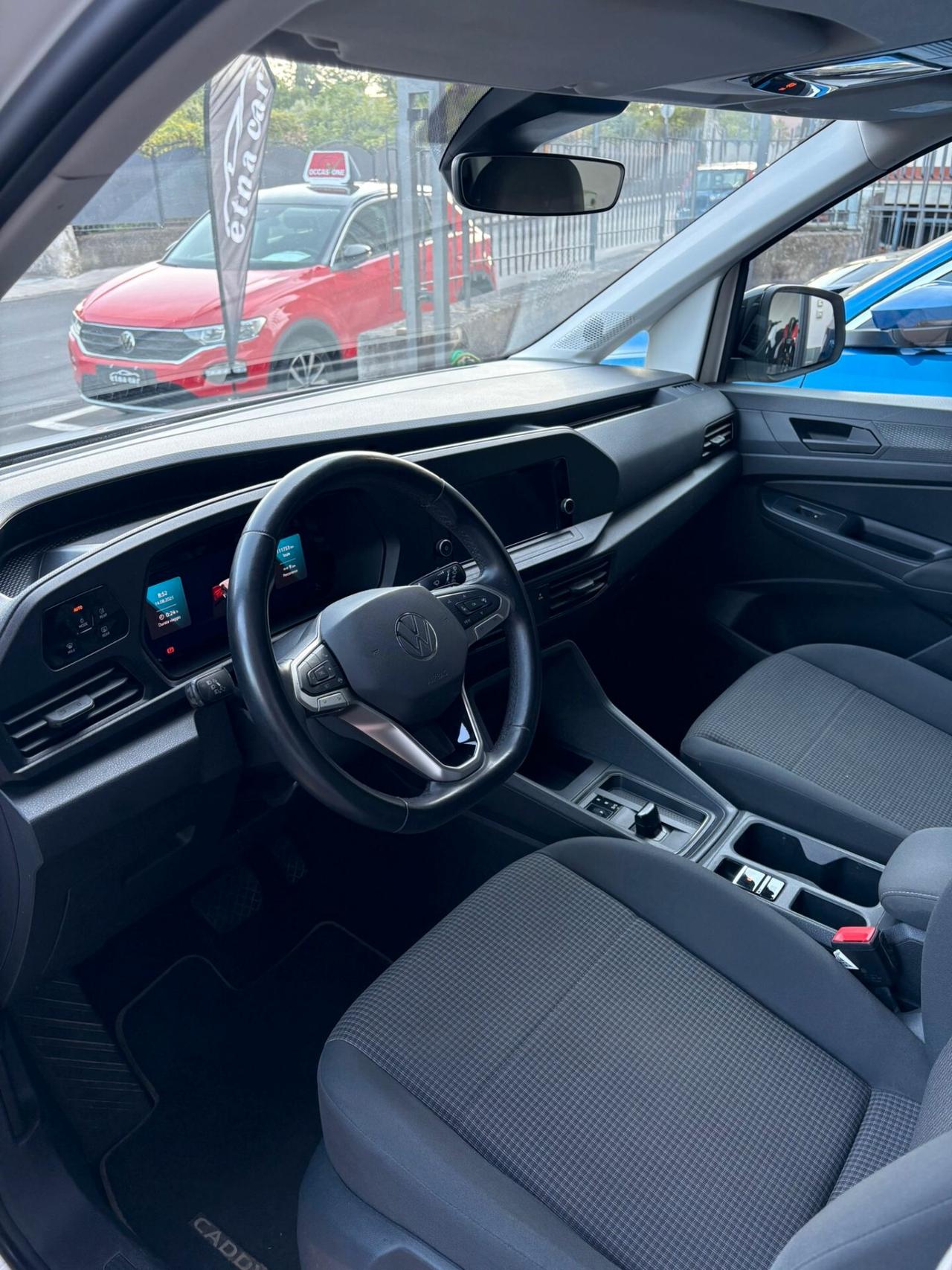 Volkswagen Caddy 2.0 TDI 122 CV DSG Space Maxi