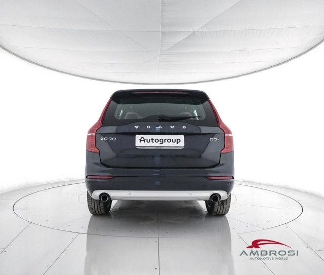 VOLVO XC90 D5 AWD Geartronic Momentum