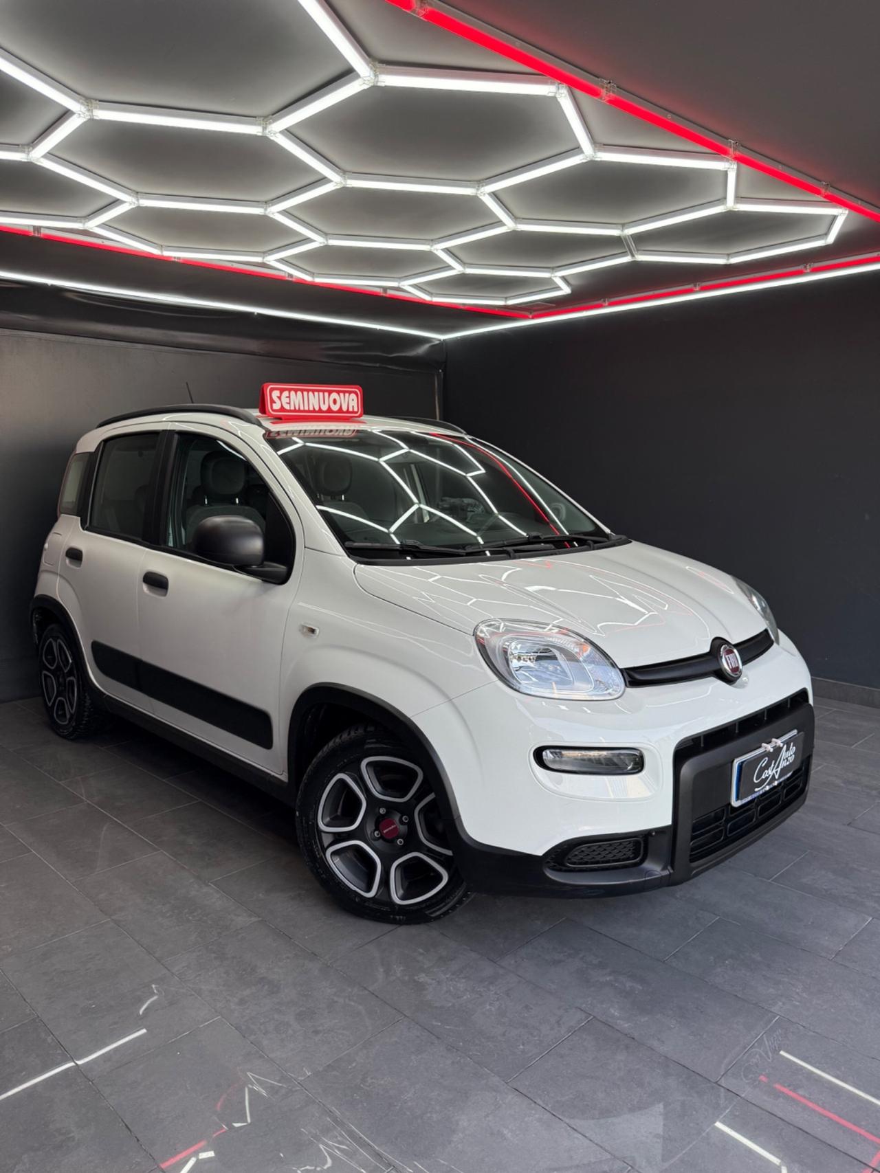 Fiat Panda 1.0 Hybrid 69 CV City Cross 2022