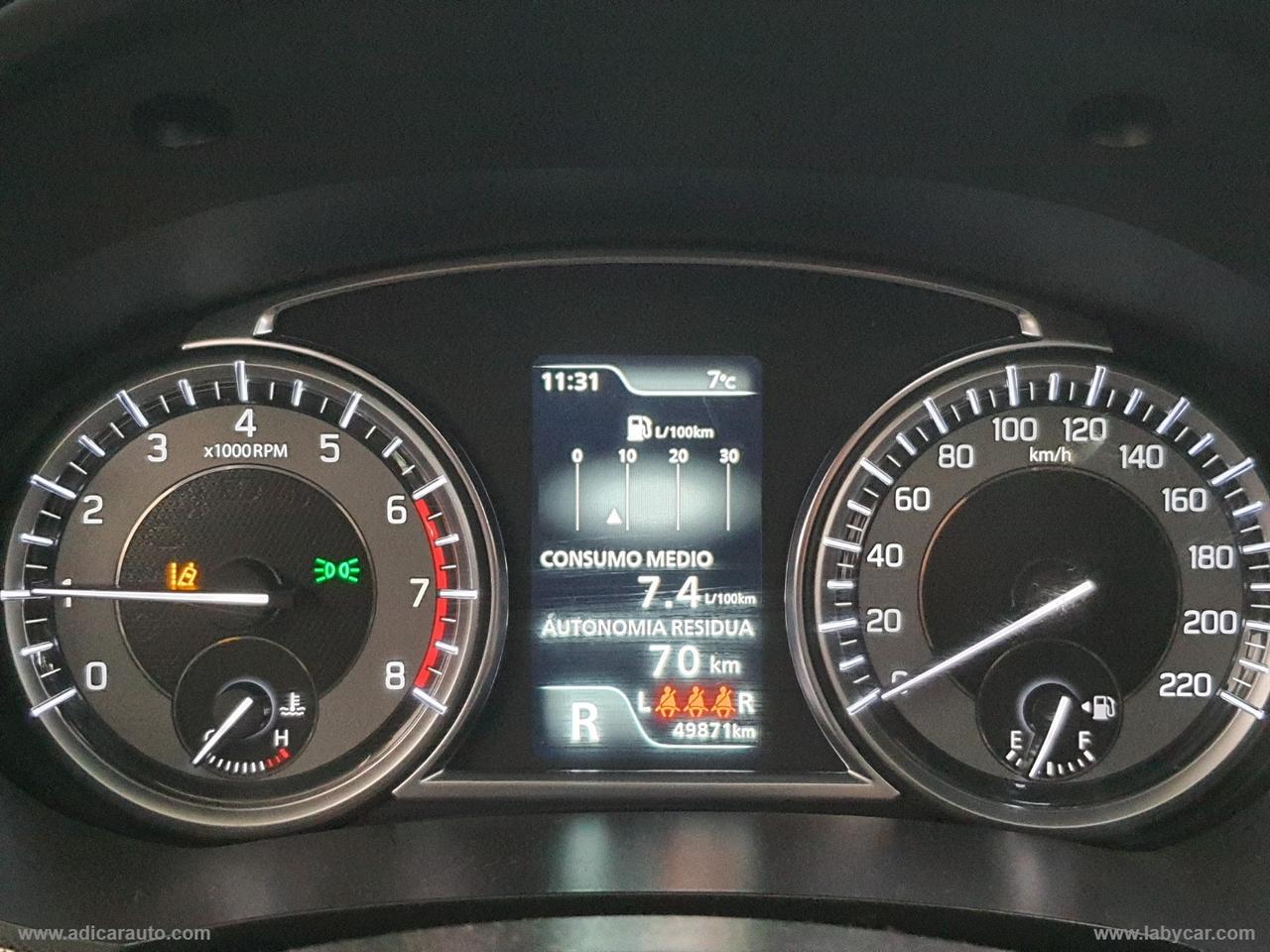 SUZUKI Vitara 1.4 Hybrid A/T Starview