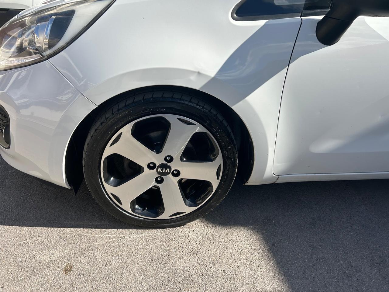 Kia Rio 1.4 CRDi 5p. Cool