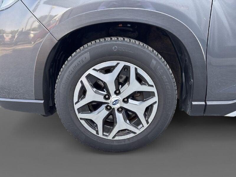 Subaru Forester 2.0 e-Boxer MHEV Lineartronic Style