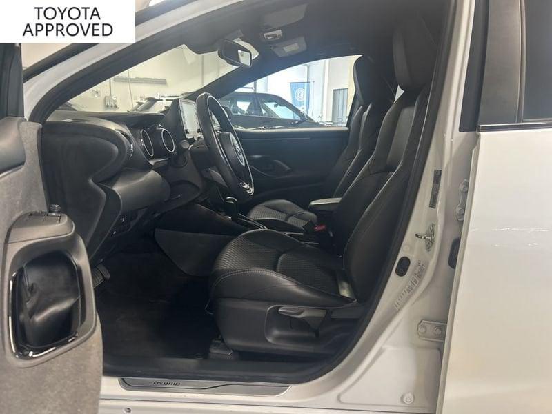Toyota Yaris 1.5 HYBRID STYLE