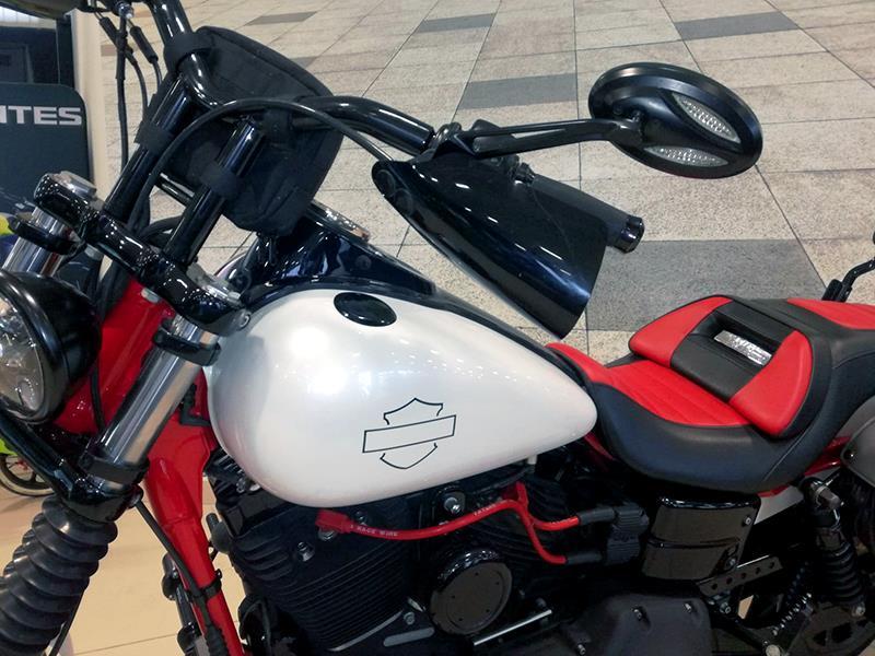 Harley Davidson FXDB Dyna Street Bob 1584