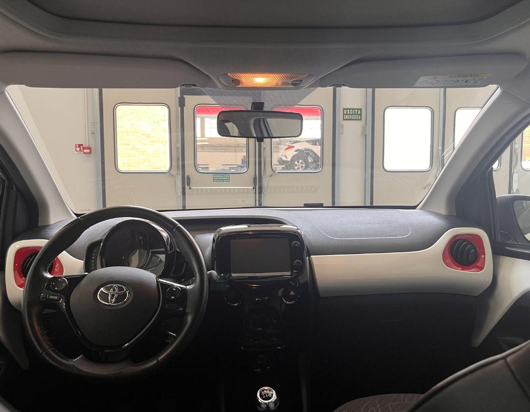 TOYOTA Aygo 2ª serie - Aygo 1.0 VVT-i 69 CV 5 porte x-cool