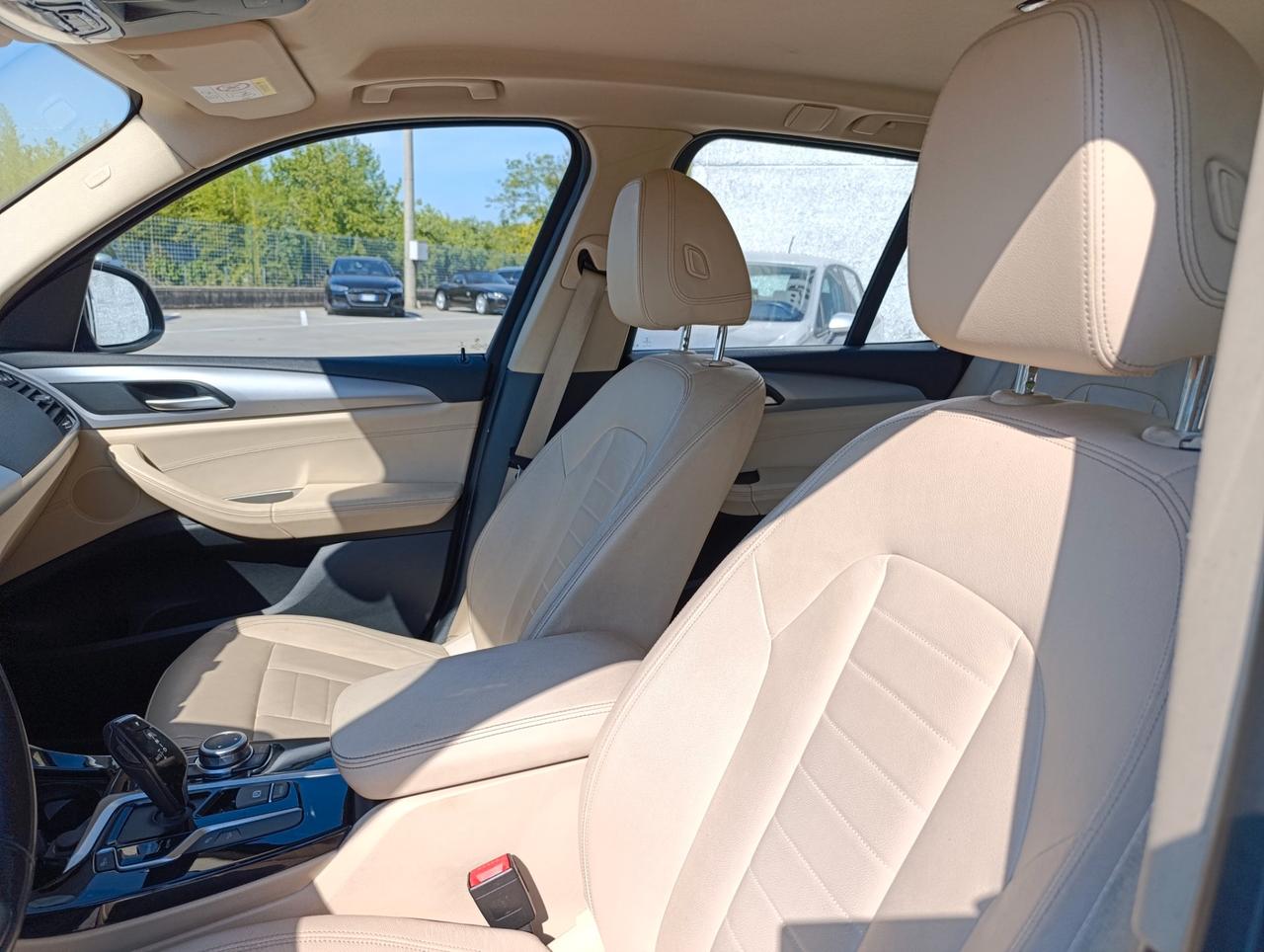 BMW X3 xdrive20d mhev 48V Business Advantage auto