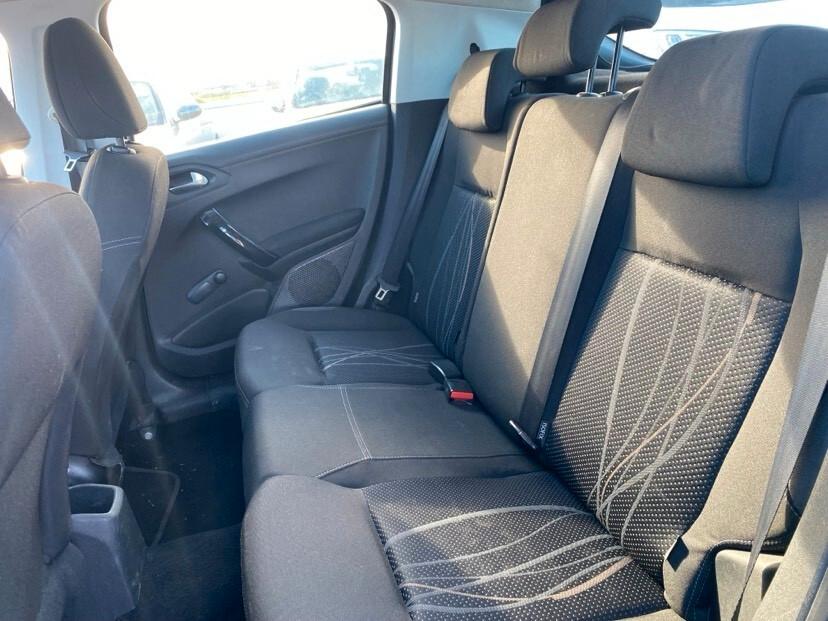 Peugeot 208 1.2 VTi 82 CV 5 porte Active