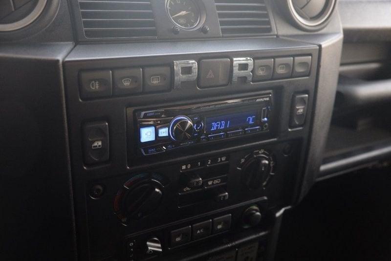 Land Rover Defender 110 2.4 TD4 Station Wagon SE NERO OPACO