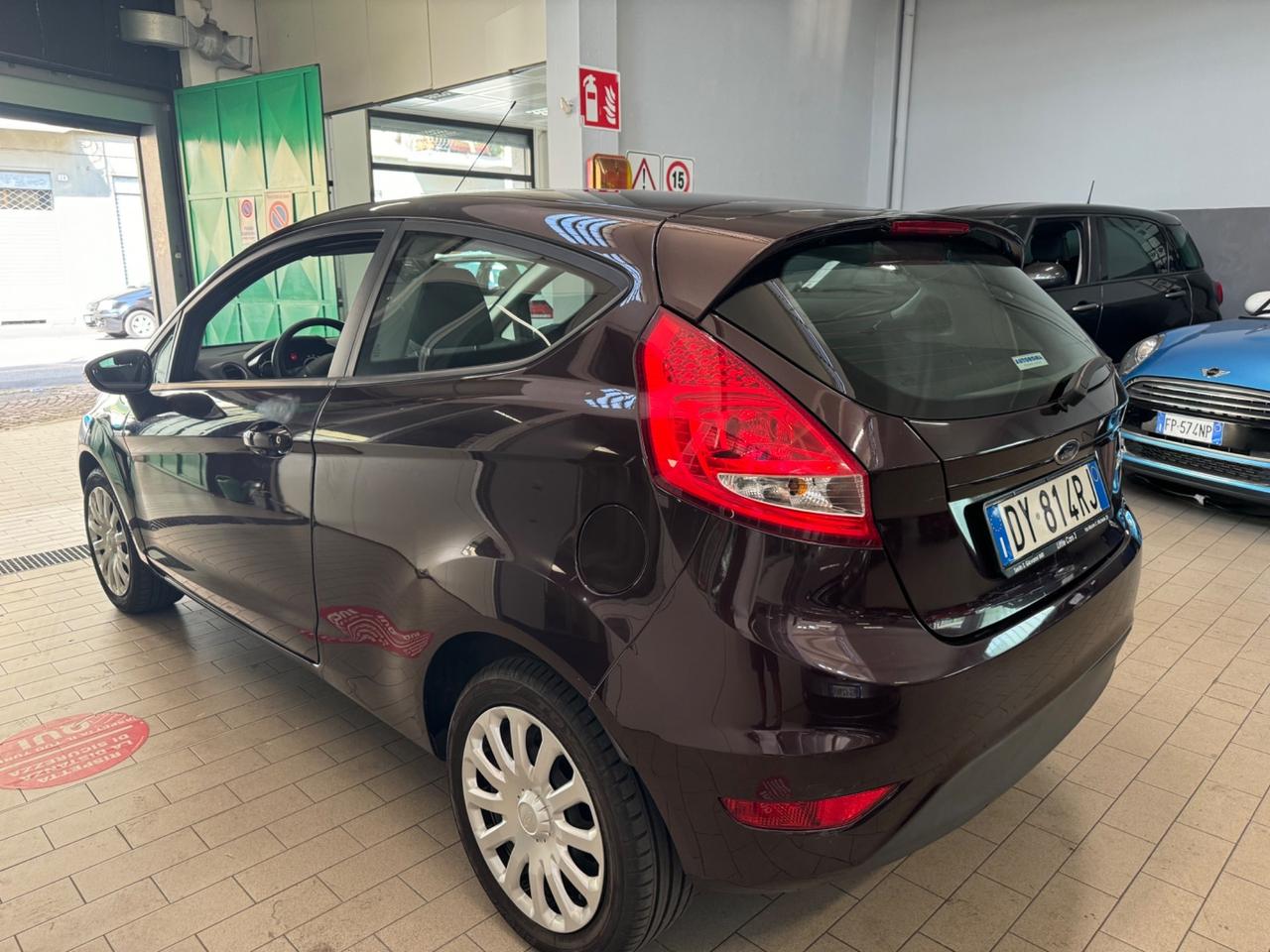 Ford Fiesta 1.2 benzina 1 proprietario tagliandi Ford