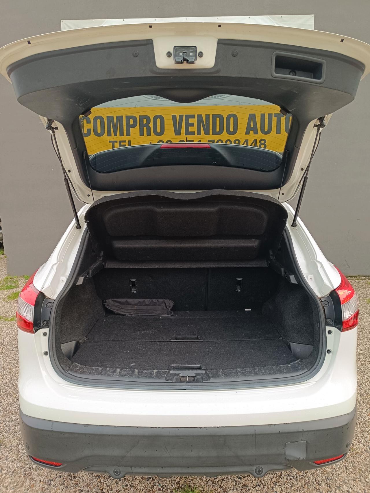 Nissan Qashqai 1.5 dCi 2WD 360
