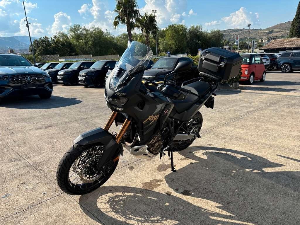 Honda CRF1100L Africa Twin ADV Sport 2025 / KM 4.000 Tua a solo 159 Euro al mese