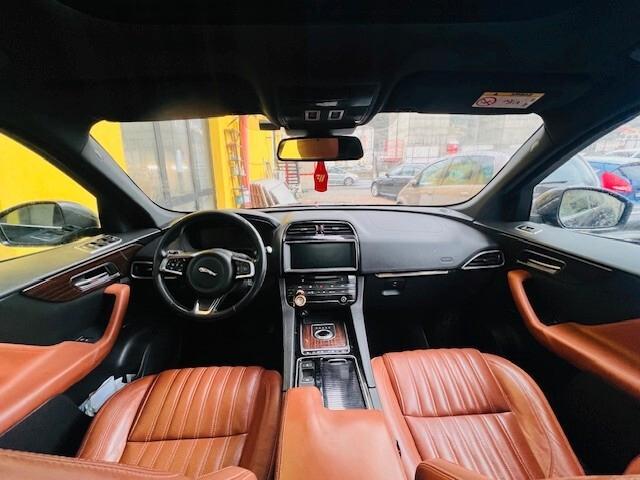 Jaguar F-Pace 2.0 D 240 CV AWD aut. Portfolio