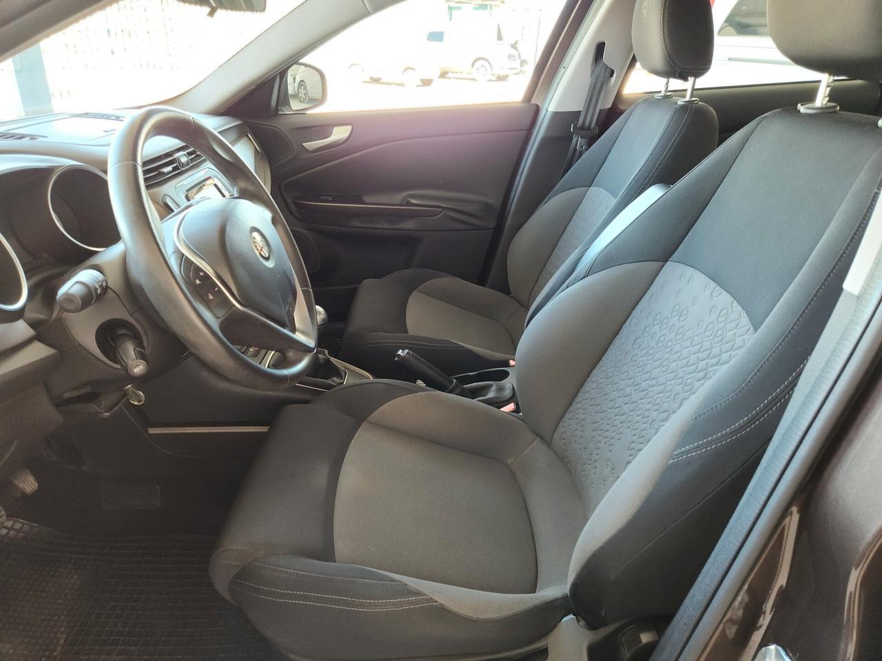 Alfa Romeo Giulietta 1.6 JTDm-2 105 CV Distinctive