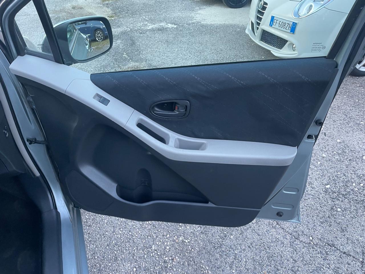 Toyota Yaris 1.3 gpl